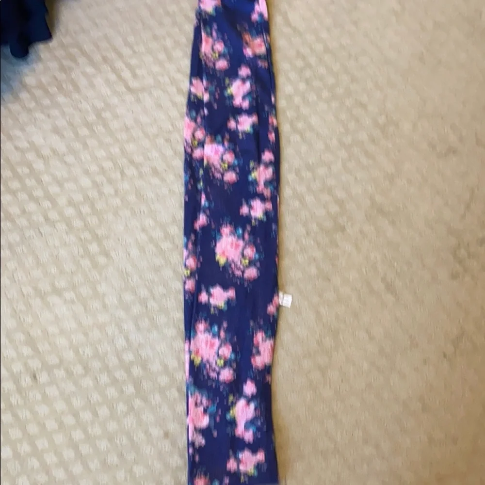 NWOT Infinity scarf blue with pink flowers OS